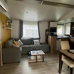 אתר קמפינג Mh 385 Les Dunes De Contis 3 Et 1 Salle De Bain Dans 4 Etoiles *