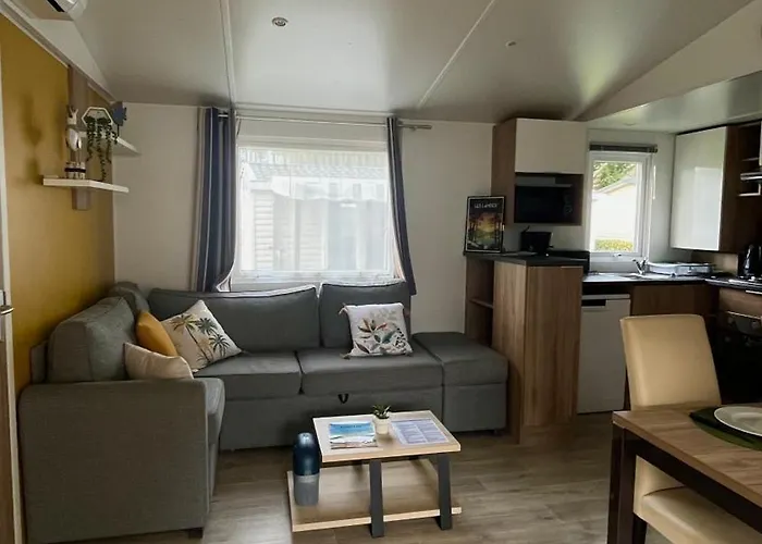 Camping MH 385 Les Dunes de Contis 3 chambres et 1 salle de bain dans Camping 4 étoiles *