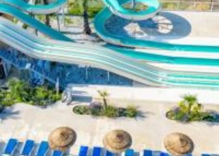 MH 385 Les Dunes de Contis 3 chambres et 1 salle de bain dans Camping 4 étoiles *